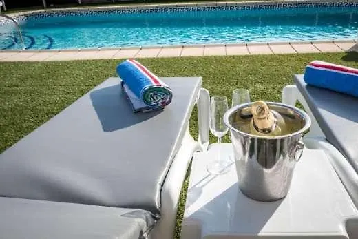 Villa Palms  קיאו סלבאחה
